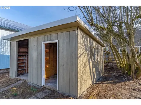 2014 NE Galloway Street Mcminnville OR 97128