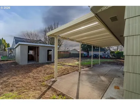 2014 NE Galloway Street Mcminnville OR 97128