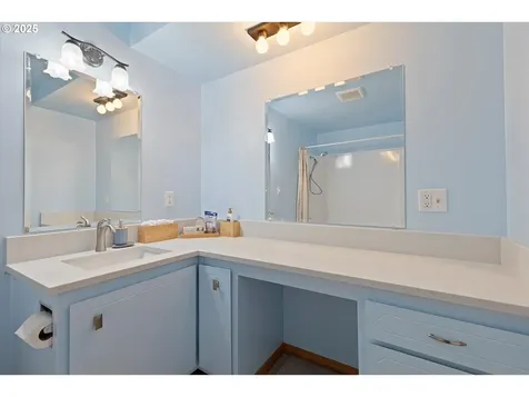 16707 Highway 47 Yamhill OR 97148