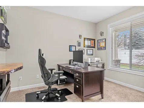 12504 NE Salmon Creek Avenue Vancouver WA 98686
