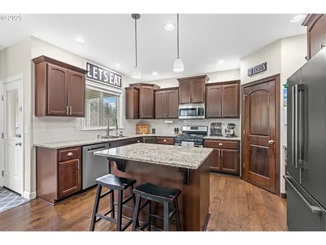 12504 NE Salmon Creek Avenue Vancouver WA 98686