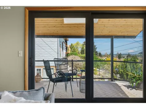 1263 SE 71st Avenue Portland OR 97215