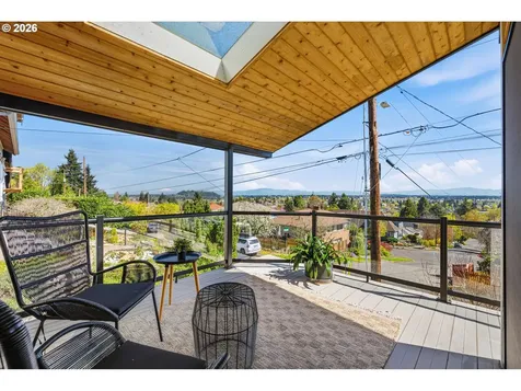 1263 SE 71st Avenue Portland OR 97215