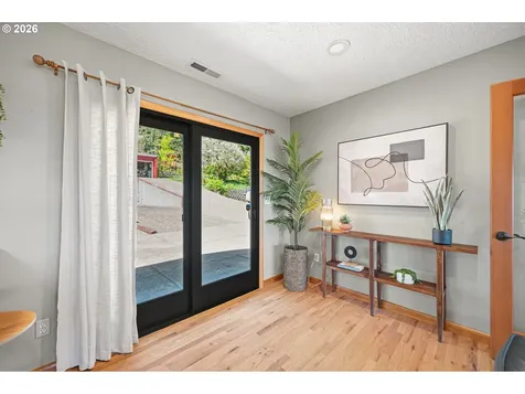 1263 SE 71st Avenue Portland OR 97215