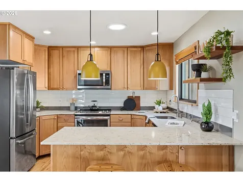 1263 SE 71st Avenue Portland OR 97215