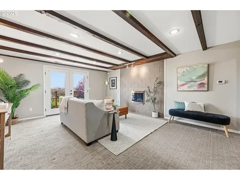 1263 SE 71st Avenue Portland OR 97215