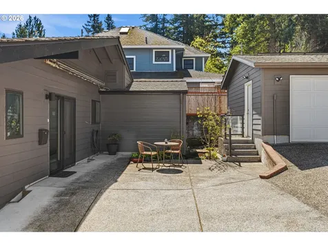 1263 SE 71st Avenue Portland OR 97215