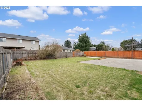 819 SE Olympia Drive Vancouver WA 98683