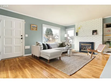 7052 N Wellesley Avenue Portland OR 97203