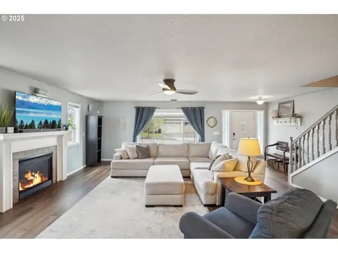 19145 Gentry Highlands Lane Oregon City OR 97045