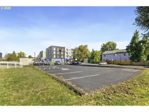 4822 N Vancouver Avenue Portland OR 97217
