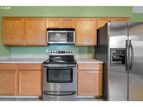 10723 SE Stephens Street Portland OR 97216