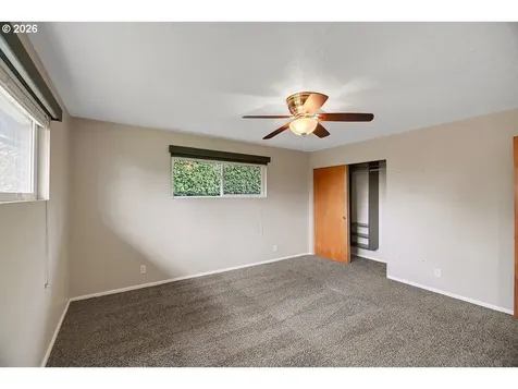 10723 SE Stephens Street Portland OR 97216