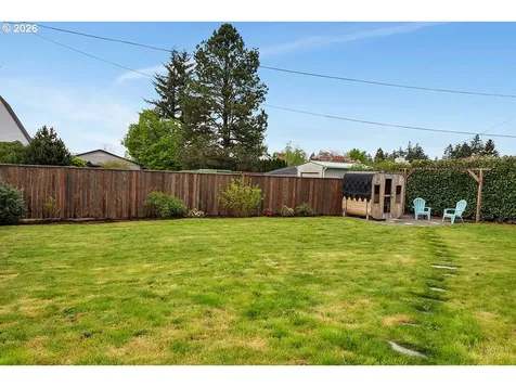 10723 SE Stephens Street Portland OR 97216