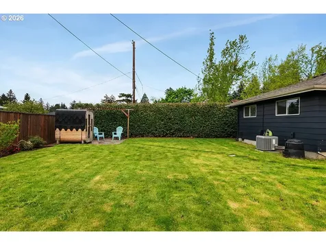 10723 SE Stephens Street Portland OR 97216