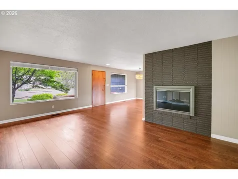 10723 SE Stephens Street Portland OR 97216