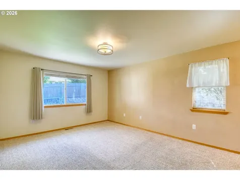 1614 SW 3rd Street Pendleton OR 97801