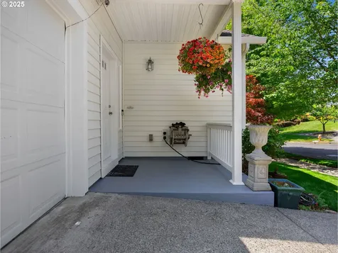 38648 Barlow Parkway Sandy OR 97055