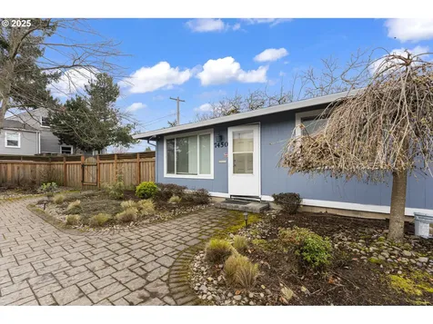 7450 N Portsmouth Avenue Portland OR 97203