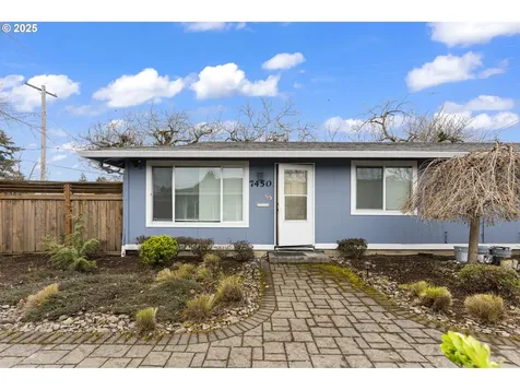 7450 N Portsmouth Avenue Portland OR 97203