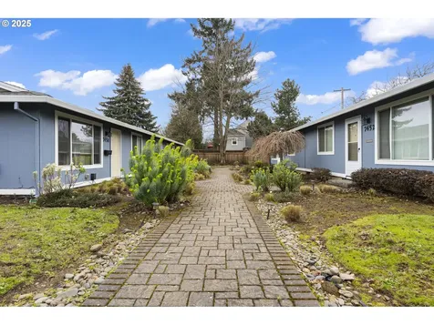 7450 N Portsmouth Avenue Portland OR 97203