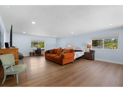 3356 Fisher Road Roseburg OR 97471