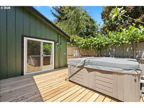 3356 Fisher Road Roseburg OR 97471