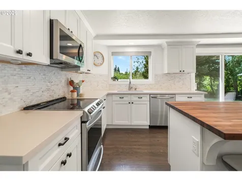 16342 NW Joscelyn Street Beaverton OR 97006