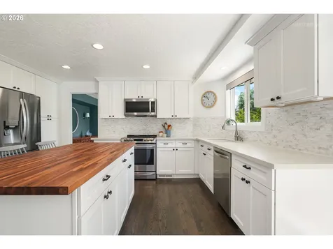 16342 NW Joscelyn Street Beaverton OR 97006