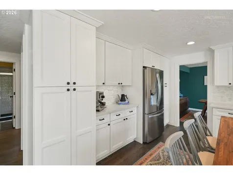 16342 NW Joscelyn Street Beaverton OR 97006