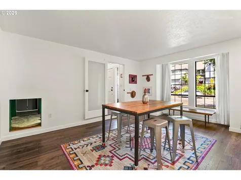 16342 NW Joscelyn Street Beaverton OR 97006