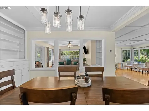 415 W Madrone Street Roseburg OR 97470