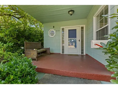415 W Madrone Street Roseburg OR 97470
