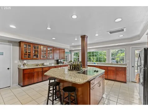 415 W Madrone Street Roseburg OR 97470