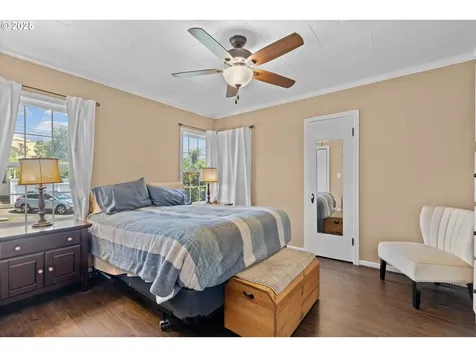 415 W Madrone Street Roseburg OR 97470