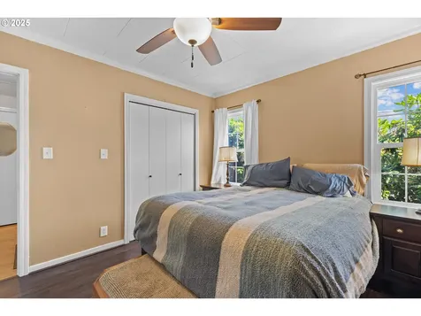 415 W Madrone Street Roseburg OR 97470
