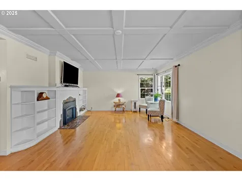 415 W Madrone Street Roseburg OR 97470