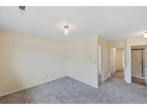 1655 Garfield Street North Bend OR 97459