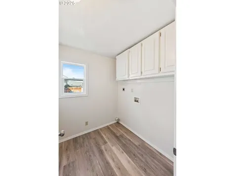1655 Garfield Street North Bend OR 97459