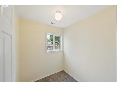 1655 Garfield Street North Bend OR 97459