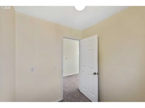 1655 Garfield Street North Bend OR 97459