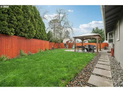 171 NE 18th Street Gresham OR 97030