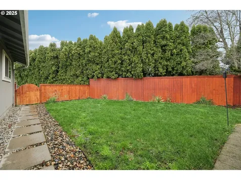 171 NE 18th Street Gresham OR 97030