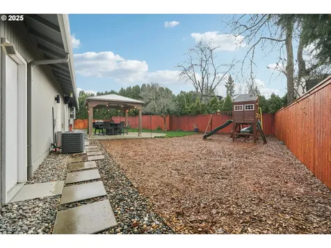 171 NE 18th Street Gresham OR 97030