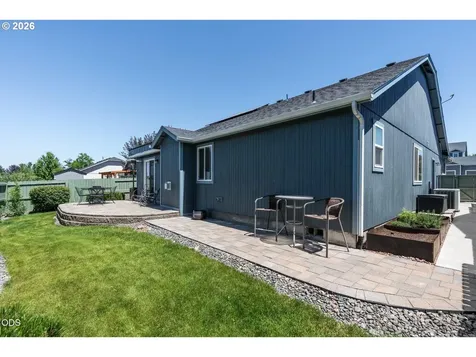 339 SW 33rd Drive Redmond OR 97756
