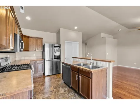 339 SW 33rd Drive Redmond OR 97756