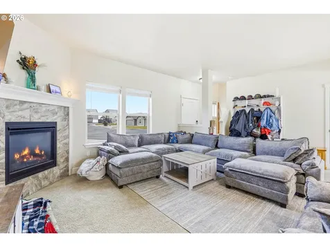 2122 NW Dawn Drive Hermiston OR 97838