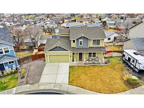 2122 NW Dawn Drive Hermiston OR 97838