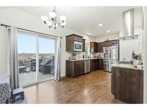 2122 NW Dawn Drive Hermiston OR 97838