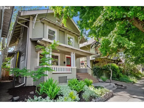 415 SE 28th Avenue Portland OR 97214